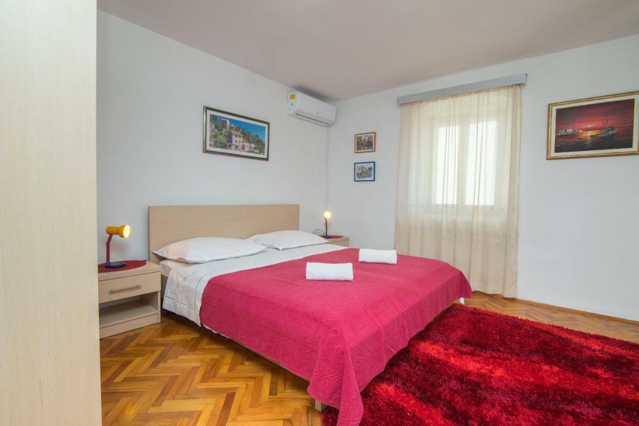 House Lotties Villa Stari Grad  Eksteriør billede