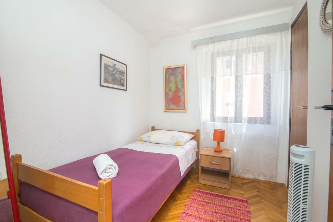 House Lotties Villa Stari Grad  Eksteriør billede